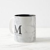 Führungskraft-Monogramm-weißer grauer Marmor Zweifarbige Tasse (Vorderseite Links)