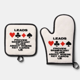 Führungspersönlichkeiten bieten wichtige Klauseln  Ofenhandschuh & Topflappen-Set