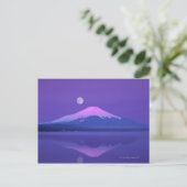Fuji Below Moon Postkarte (Stehend Vorderseite)