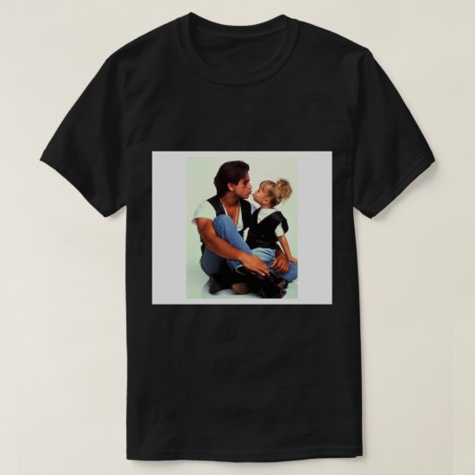 Full House Uncle Jesse Michelle Funny Kiss Throw B T-Shirt (Design vorne)