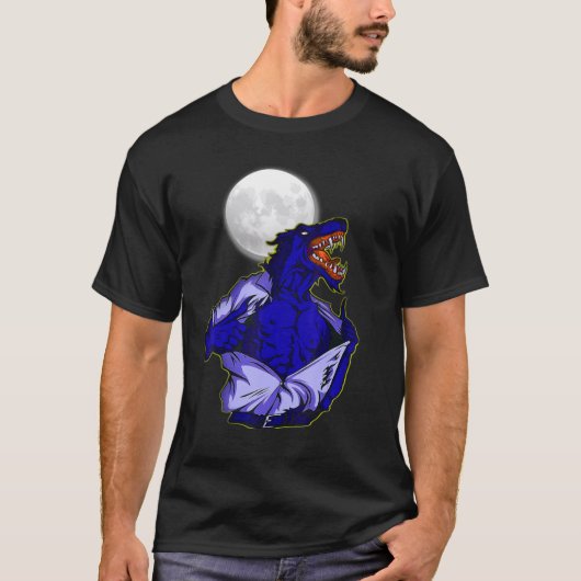 Full moon transforms wild wolf scary jungle world T-Shirt (Vorderseite)
