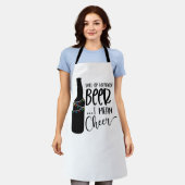Full of Christmas Beer and Cheer | Funny Drinking Schürze (Getragen)