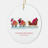 Fun 2 Schafe ziehen Santas-Schlitten Keramik Ornament (Links)