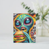 Fun Alien Eating Cheeseburger Postkarte (Stehend Vorderseite)