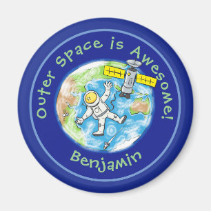 Fun Astronaut mit Satellit über Cartoon Magnet
