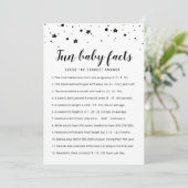 Fun Baby Facts Game with Answers Baby Shower Card Einladung (Stehend Vorderseite)