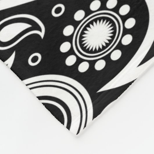 Fun Black and White Paisley Design Fleece Blanket (Ecke)