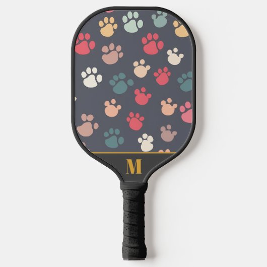 Fun Black Colorful Monogram Dog Paw Muster Pickleball Schläger (Vorderseite)