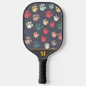 Fun Black Colorful Monogram Dog Paw Muster Pickleball Schläger (Rückseite)