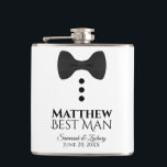 Fun Black Krawatte Tuxedo Trauzeuge Hochzeitsflasc Flachmann<br><div class="desc">Diese lustigen Spirituosenflaschen sind speziell für den Trauzeuge entworfen worden. Sie zeichnen sich durch ein lustiges Design einer schwarzen Krawatte aus, mit drei Tasten auf weißem Hintergrund, die die Idee eines Tuxedo beschwören. Der Text lautet "Trauzeuge" und hat Platz für seinen Namen sowie das Hochzeitspaar & Datum. Perfekte Gunst oder...</div>