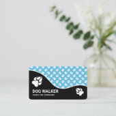 Fun Blue and Black Dog Paws Dog Walker Pet Sitzen Visitenkarte (Stehend Vorderseite)