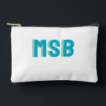 Fun Blue Green Shadow Block Monogram, Custom Zubehörtasche<br><div class="desc">Super niedliche Tasche mit einem blauen, grünen Schattenblock Monogramm. Diese Ästhetik ist so auf dem Trend. Ändern Sie die Farben und den Text einfach in Ihren Text - 2 Buchstaben Monogramm, 3 Buchstaben oder ein ganzes Wort/Name. Niedlich und stilvoll, doch einfach, modern und klassisch - perfekt für ein Geburtstagsgeschenk, ein...</div>