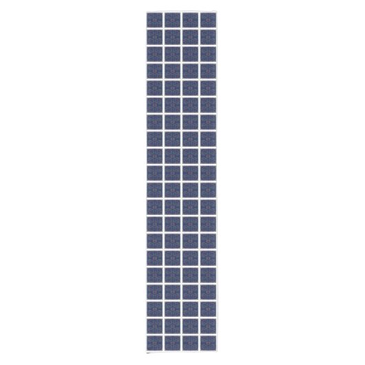 Fun Blue Squares auf Blue Geometric Table Runner Kurzer Tischläufer (Vorderseite)