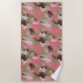 Fun Blush Pink Militär Green Camouflage Muster Strandtuch (Vorderseite)