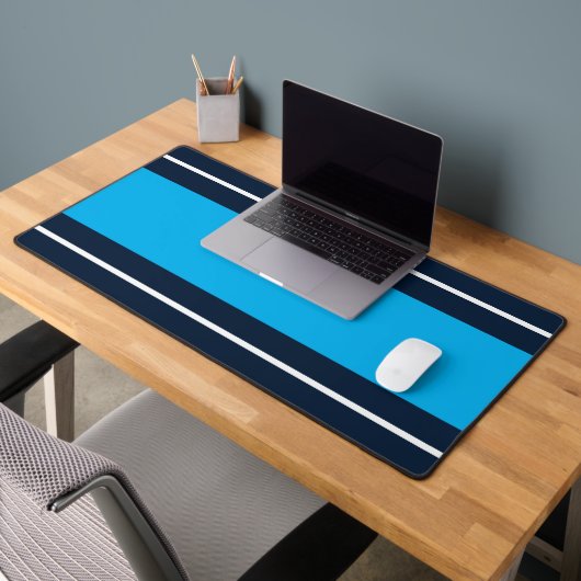 Fun Bold Navy Sky Blue Wide White Racing Streifen Schreibtischunterlage (Büro 2)