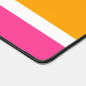Fun Bright Candy Pink Yellow White Racing Streifen Schreibtischunterlage (Ecke)