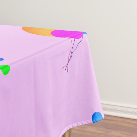 Fun Bright Colored Ballon auf PINK Tischdecke (Beispiel)