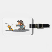 Fun Cartoon Boy and Dog Playing Fetch Gepäckanhänger (Vorderseite horizontal)