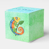 Fun Cartoon Lizard Leaf Bright Colors Blue Green Geschenkschachtel (Vorderseite)