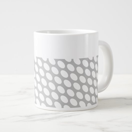 Fun Chic geteerte Pastel Gray White Geometric Art Jumbo-Tasse (Vorderseite Rechts)