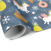 Fun Christmas Unicorns und Flamingos Muster Geschenkpapier (Rolleneckpunkt)