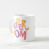 Fun Colorful Super Mama Word Art Zitat Kaffeetasse (Vorderseite Links)