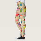 Fun Design Niedliche handgezogene Cupcakes l Beige Leggings (Links)