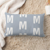 Fun Dusty Blue Monogram Lendenkissen (Decke)