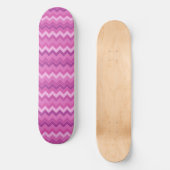 Fun Edgy Pink Zig Zag Skateboard (Vorderseite)