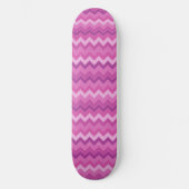 Fun Edgy Pink Zig Zag Skateboard (Vorderseite)