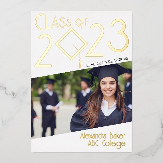 Fun Facts Foto Bold Script Class 2023 Abschluss Folieneinladung (Vorderseite)
