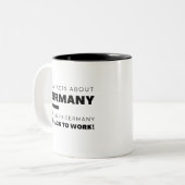 Fun Facts über Deutschland Zweifarbige Tasse (Vorderseite Links)