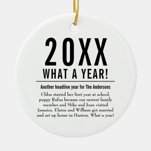 Fun Family Year in Review Moderne frohe Weihnachte Keramik Ornament (Vorne)