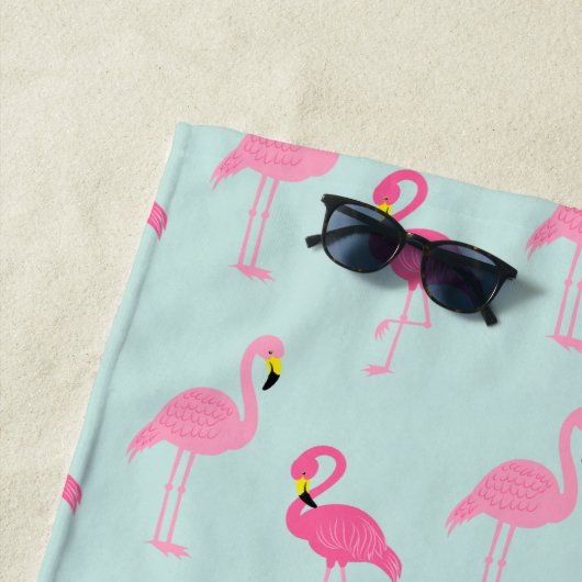 Fun Flamingos Muster Mit Monogramm Strandtuch (Beispiel)