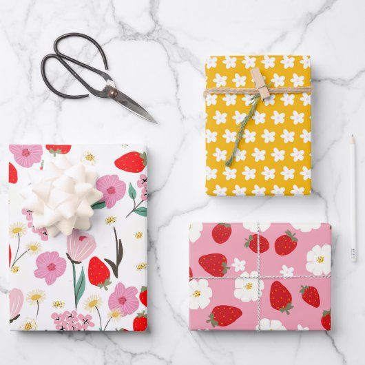 Fun Floral Strawberry Dream Geschenkpapier Set (Vorderseite)