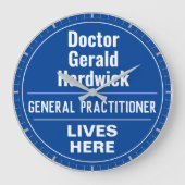 Fun General Practitioner Wall Plaque Style Große Wanduhr (Vorderseite)
