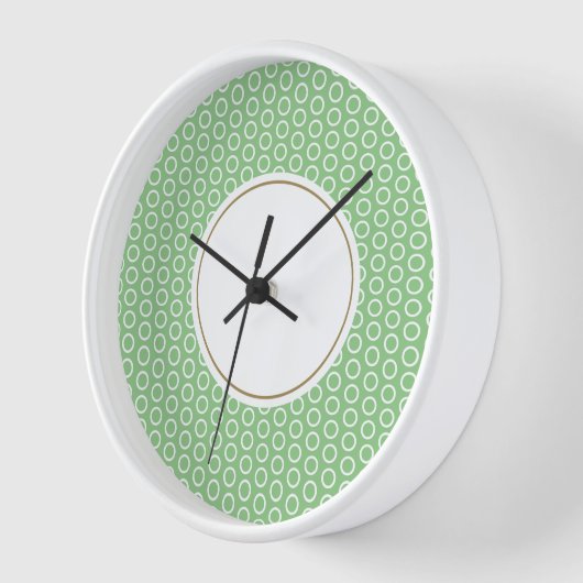 Fun Geometric Sage Green White Tiled Art Außenring Uhr (Winkel)
