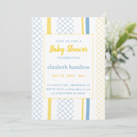 Fun Geometric Yellow & Blue Baby Shower Invitation Einladung (Stehend Vorderseite)