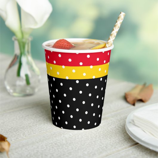 Fun gepunktete, hellgelbe Streifen auf schwarzen S Pappbecher (In Situ)
