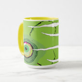 Fun Ghoulishly Zombie Eyeball Puddles Scratched Tasse (Vorderseite Links)