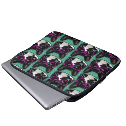 Fun Glasses Tuxedo Cat Epic Pattern Art Laptopschutzhülle (Vorne Knopf)