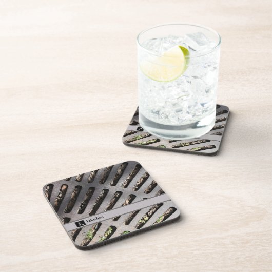 Fun Gray Heavy Metal Grate Look Monogram Getränkeuntersetzer (Rechte Seite)