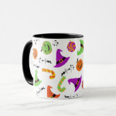Fun Halloween Gemusterter Hintergrund Tasse (Vorderseite Links)
