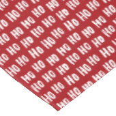 Fun Ho Ho Text Red Holiday Pattern Christmas v2 Tischdecke (Schrägansicht)