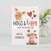 Fun Hogs & Kisses | Valentinstag Feiertagskarte (Stehend Vorderseite)