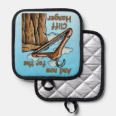 Fun Image of Cliff Hanger with Playful Wordplay Topflappen (Vorderseite/Rückseite)