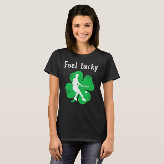 Fun Irish Feel Lucky Tennis St Patricks Day T-Shirt (Vorne ganz)