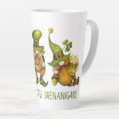 Fun Irish Gnomes Shenanigans St Patrick's Day Milchtasse (Rechte Ecke)