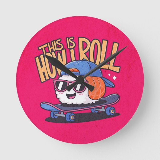 Fun Kawaii Sushi auf Skateboard Runde Wanduhr (Vorderseite)