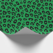 Fun leopard Tier Print matte grün Weihnachten Geschenkpapier (Ecke)